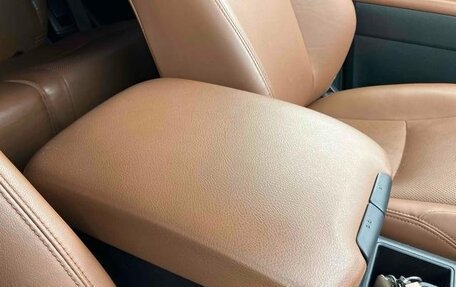 Toyota Land Cruiser Prado 150 рестайлинг 2, 2021 год, 3 199 000 рублей, 15 фотография