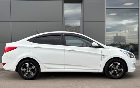 Hyundai Solaris II рестайлинг, 2016 год, 995 000 рублей, 4 фотография