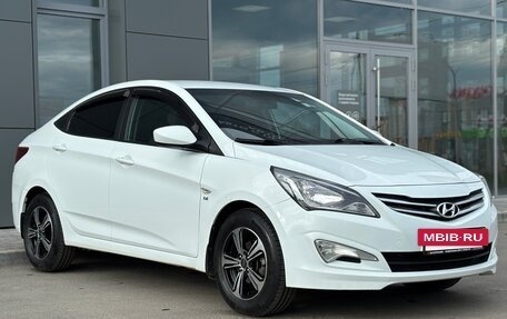 Hyundai Solaris II рестайлинг, 2016 год, 995 000 рублей, 3 фотография