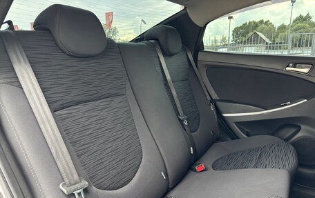 Hyundai Solaris II рестайлинг, 2016 год, 995 000 рублей, 18 фотография