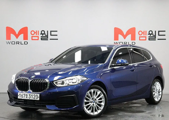 BMW 1 серия F40, 2020 год, 3 050 000 рублей, 1 фотография