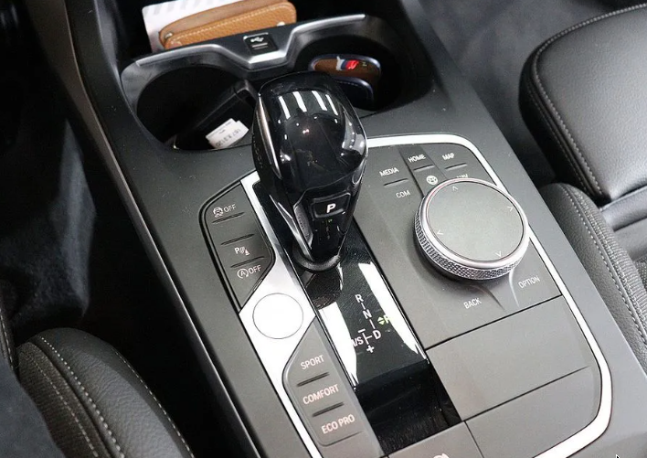 BMW 1 серия F40, 2020 год, 3 050 000 рублей, 8 фотография