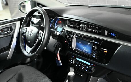 Toyota Corolla, 2013 год, 1 250 000 рублей, 15 фотография