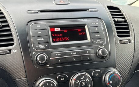 KIA Cerato III, 2013 год, 990 000 рублей, 12 фотография