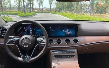 Mercedes-Benz E-Класс, 2022 год, 4 фотография
