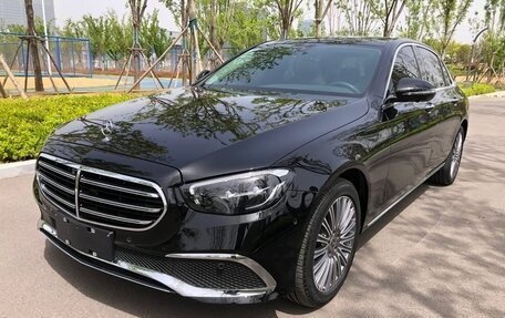 Mercedes-Benz E-Класс, 2022 год, 2 фотография