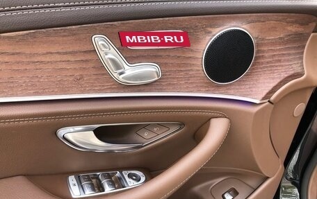 Mercedes-Benz E-Класс, 2022 год, 7 фотография