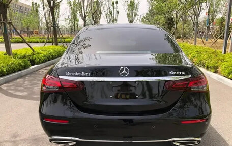 Mercedes-Benz E-Класс, 2022 год, 10 фотография
