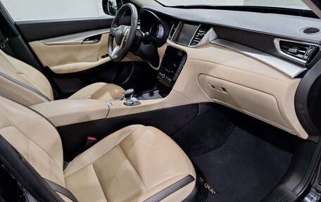 Infiniti QX50 II, 2018 год, 3 000 000 рублей, 10 фотография