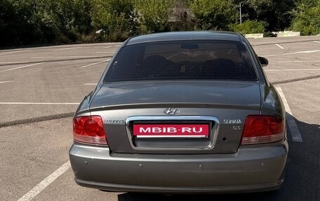 Hyundai Sonata IV рестайлинг, 2005 год, 650 000 рублей, 4 фотография