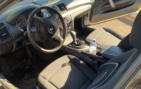 BMW 1 серия, 2010 год, 820 000 рублей, 15 фотография