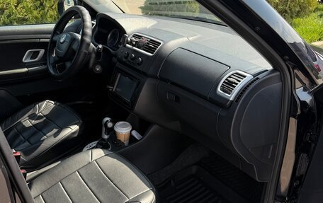Skoda Fabia II, 2010 год, 650 000 рублей, 9 фотография