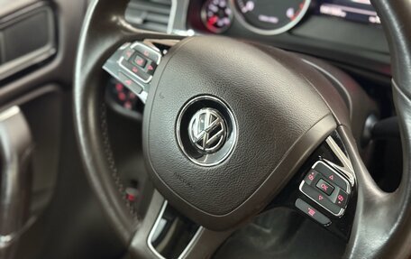 Volkswagen Touareg III, 2011 год, 2 850 000 рублей, 15 фотография