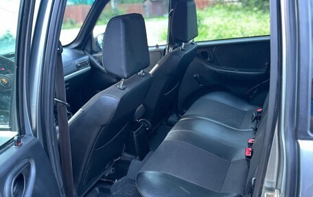 Chevrolet Niva I рестайлинг, 2016 год, 645 000 рублей, 9 фотография