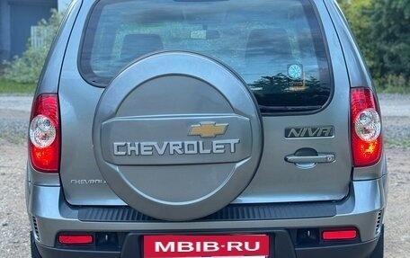 Chevrolet Niva I рестайлинг, 2016 год, 645 000 рублей, 5 фотография