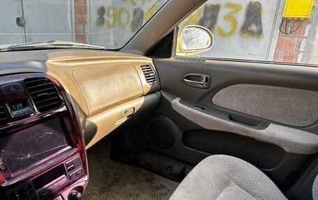 Hyundai Sonata IV рестайлинг, 2003 год, 230 000 рублей, 5 фотография