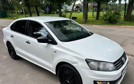 Volkswagen Polo VI (EU Market), 2016 год, 670 000 рублей, 2 фотография