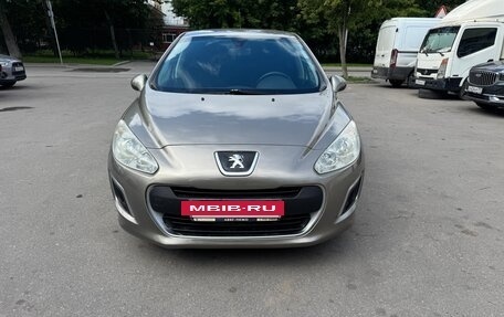 Peugeot 308 II, 2011 год, 595 000 рублей, 2 фотография