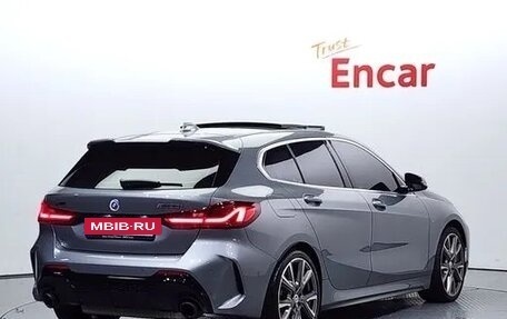 BMW 1 серия, 2022 год, 2 620 066 рублей, 5 фотография