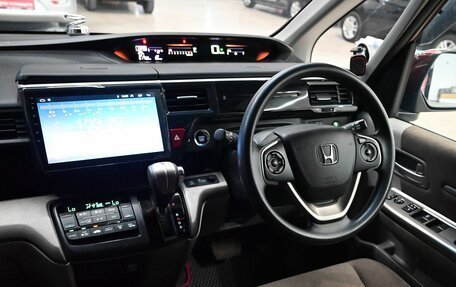 Honda Stepwgn IV, 2015 год, 2 090 000 рублей, 13 фотография