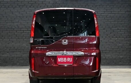 Honda Stepwgn IV, 2015 год, 2 090 000 рублей, 5 фотография