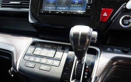 Honda Stepwgn IV, 2021 год, 2 047 000 рублей, 12 фотография