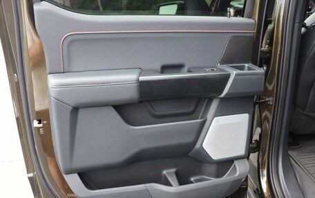 Ford F-150, 2025 год, 10 900 000 рублей, 17 фотография