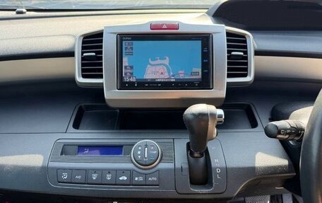 Honda Freed I, 2016 год, 819 000 рублей, 14 фотография