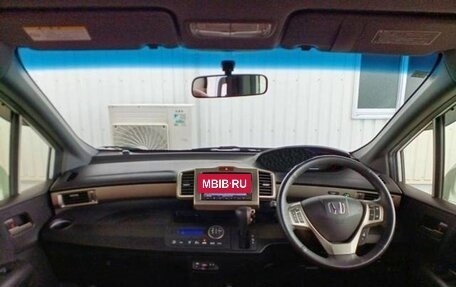 Honda Freed I, 2016 год, 817 000 рублей, 6 фотография