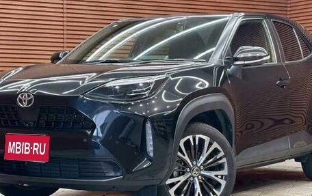 Toyota Yaris Cross, 2022 год, 1 135 000 рублей, 1 фотография