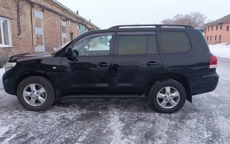 Toyota Land Cruiser 200, 2010 год, 2 319 000 рублей, 2 фотография