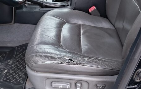 Toyota Land Cruiser 200, 2010 год, 2 319 000 рублей, 7 фотография
