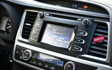 Toyota Highlander III, 2014 год, 2 449 000 рублей, 13 фотография