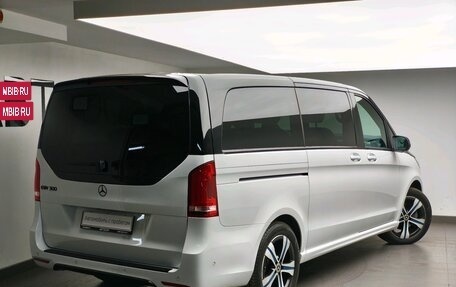 Mercedes-Benz EQV, 2020 год, 7 000 000 рублей, 3 фотография