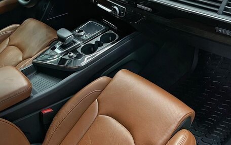 Audi Q7, 2019 год, 5 600 000 рублей, 2 фотография