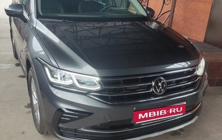 Volkswagen Tiguan II, 2021 год, 4 500 000 рублей, 10 фотография