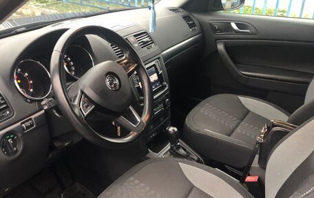 Skoda Yeti I рестайлинг, 2015 год, 1 499 000 рублей, 3 фотография