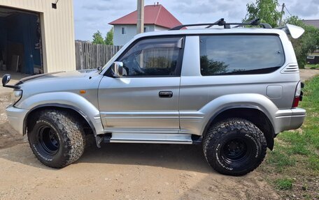 Toyota Land Cruiser Prado 90 рестайлинг, 2000 год, 1 750 000 рублей, 5 фотография