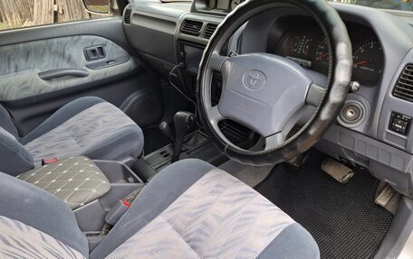 Toyota Land Cruiser Prado 90 рестайлинг, 2000 год, 1 750 000 рублей, 9 фотография