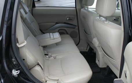 Mitsubishi Outlander III рестайлинг 3, 2008 год, 1 090 000 рублей, 12 фотография