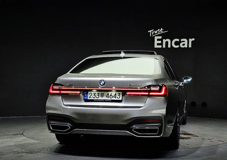 BMW 7 серия G11-G12 рестайлинг, 2020 год, 6 940 000 рублей, 4 фотография