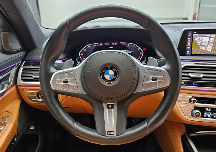 BMW 7 серия G11-G12 рестайлинг, 2020 год, 6 940 000 рублей, 13 фотография