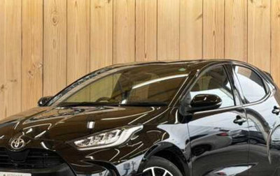 Toyota Yaris, 2022 год, 886 000 рублей, 1 фотография