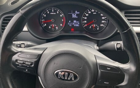KIA Rio IV, 2017 год, 1 370 000 рублей, 14 фотография