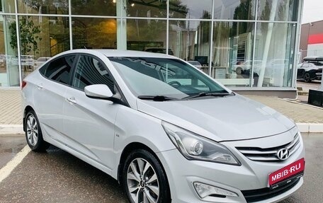 Hyundai Solaris II рестайлинг, 2014 год, 999 000 рублей, 3 фотография