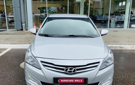Hyundai Solaris II рестайлинг, 2014 год, 999 000 рублей, 2 фотография