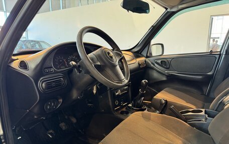 Chevrolet Niva I рестайлинг, 2012 год, 550 000 рублей, 8 фотография