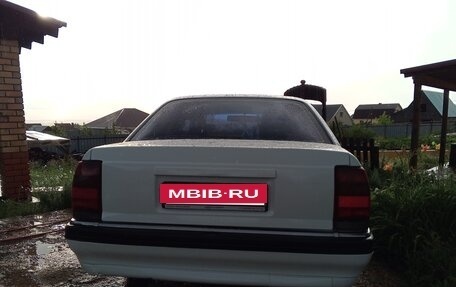 Opel Omega A, 1993 год, 160 000 рублей, 18 фотография