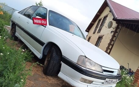 Opel Omega A, 1993 год, 160 000 рублей, 13 фотография