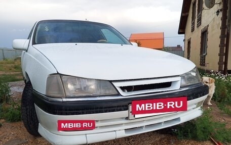 Opel Omega A, 1993 год, 160 000 рублей, 15 фотография